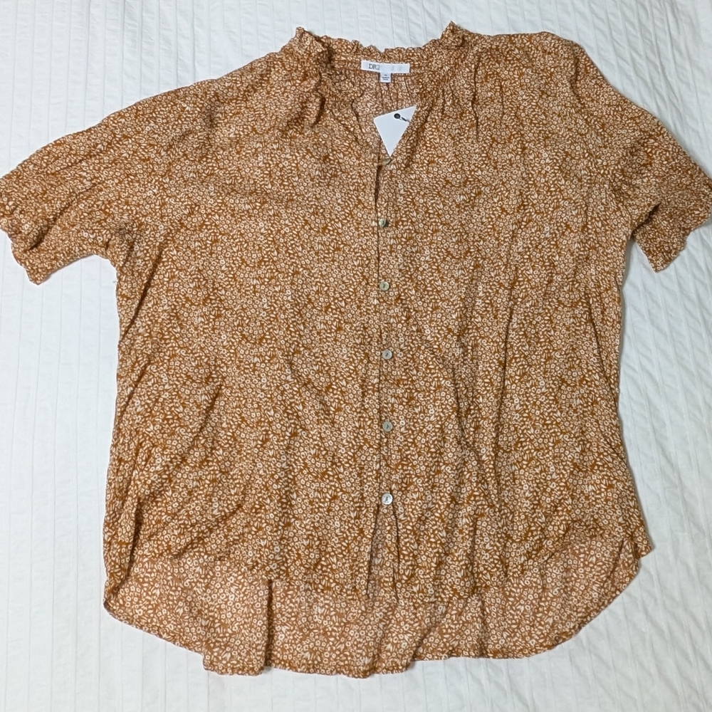 DR2 by Daniel Rain button front blouse
